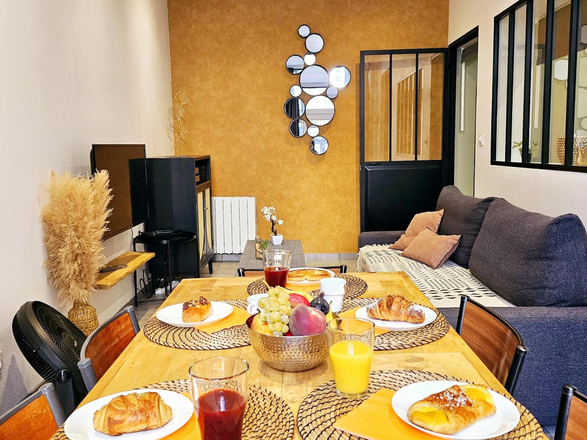 Refuge Urbain - Ideal Pro, Familles & Amis - Le Calme En Hypercentre - Wifi Haut Debit - Netflix - Machine A Laver - Gare, Cathedrale, Commerces, Restaurants & Transports En Commun A Moins De 10 Minutes A Pied Remeš Exteriér fotografie