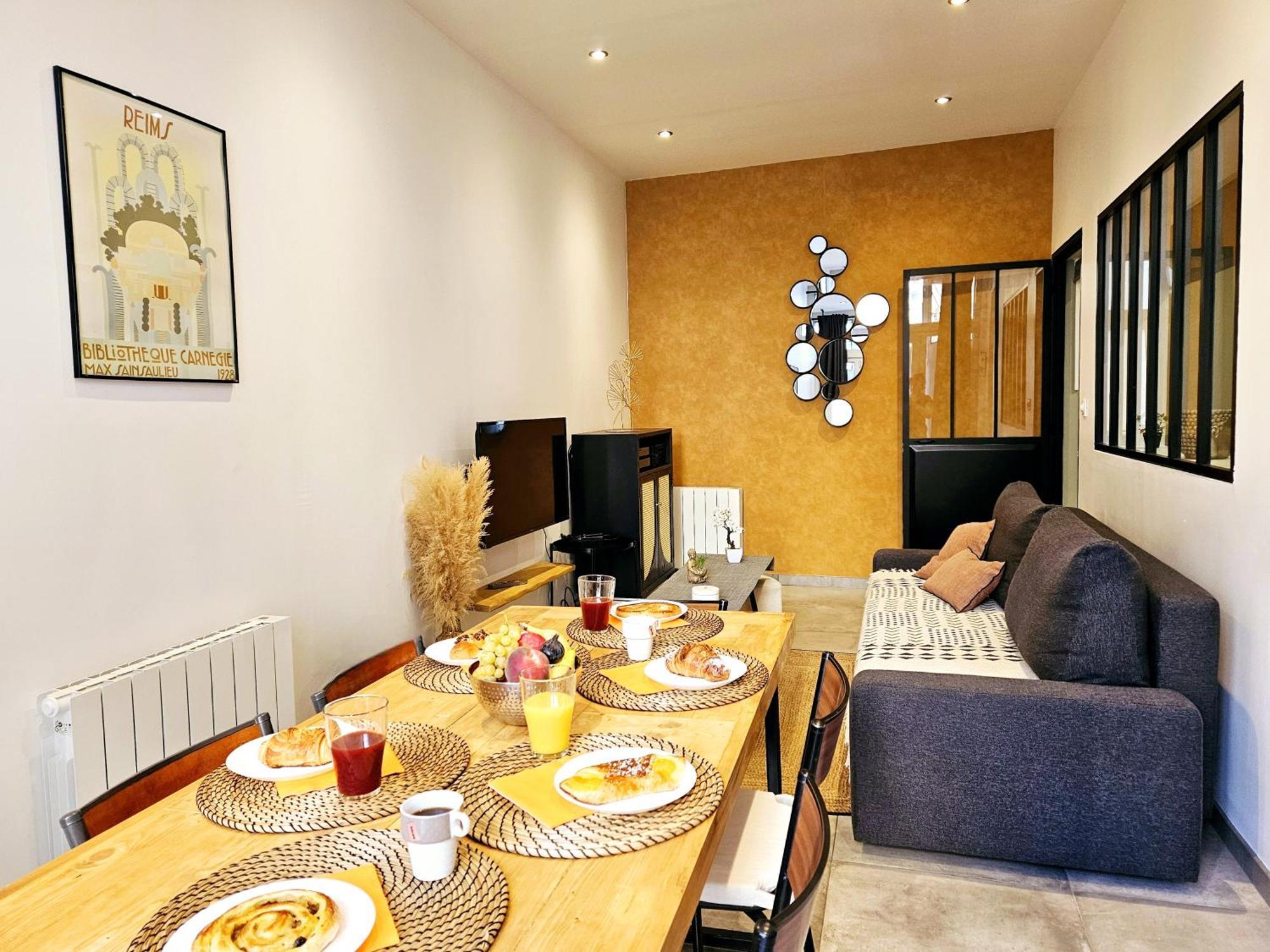 Refuge Urbain - Ideal Pro, Familles & Amis - Le Calme En Hypercentre - Wifi Haut Debit - Netflix - Machine A Laver - Gare, Cathedrale, Commerces, Restaurants & Transports En Commun A Moins De 10 Minutes A Pied Remeš Exteriér fotografie